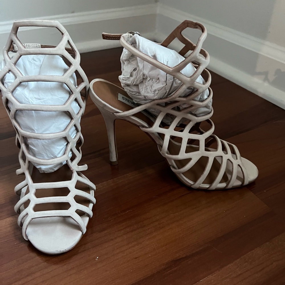 Steve Madden Slithur Heels Size 6.5